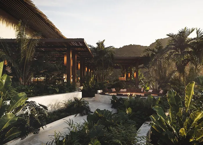 Casa Tuya Ubud Курортный комплекс